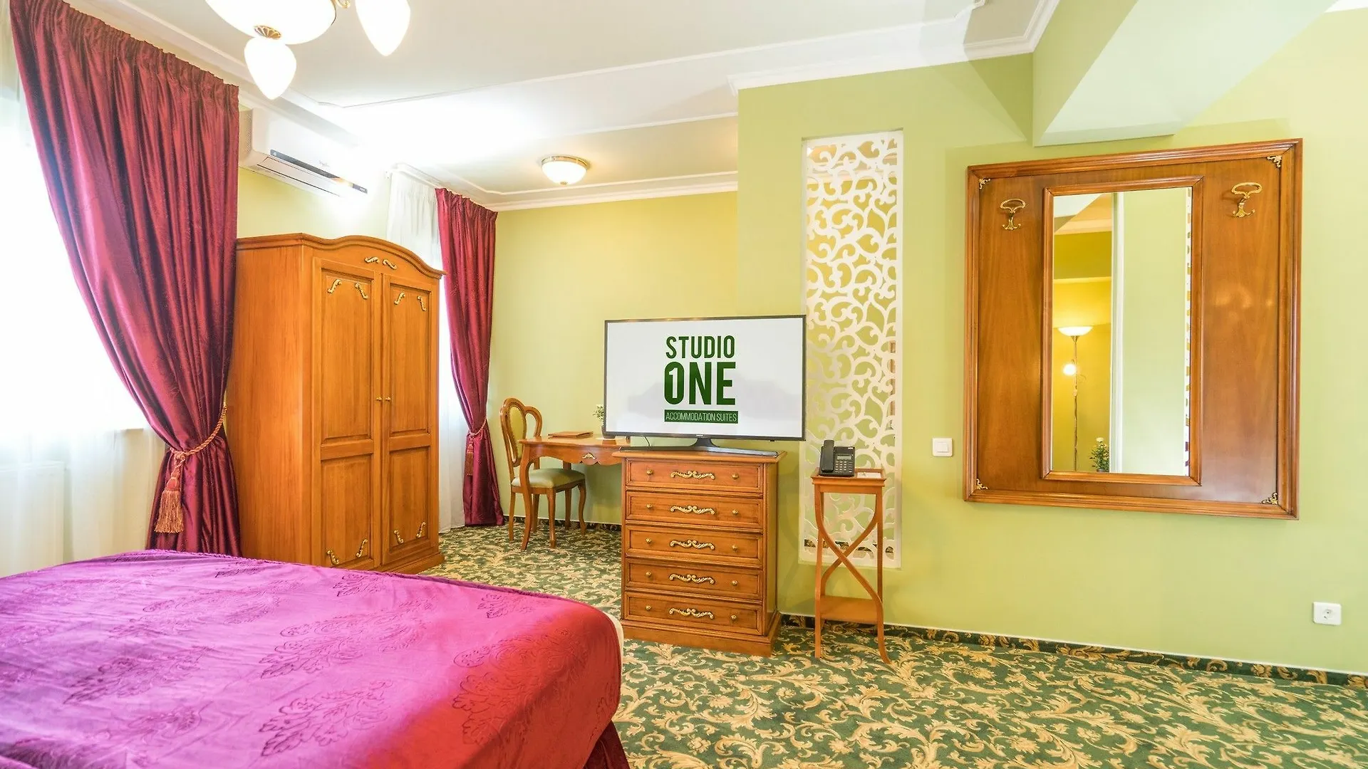 Studio One Accommodation Suites Bucharest